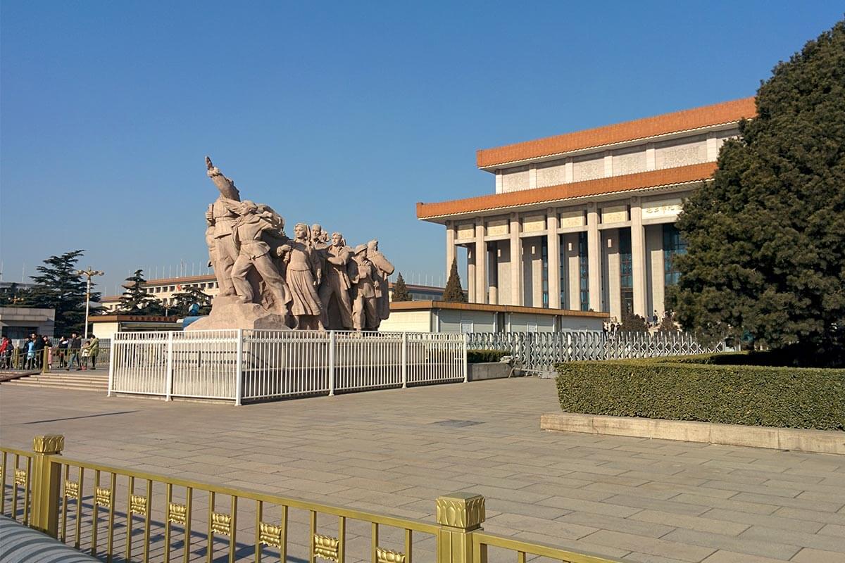 Mausoleo di Mao Zedong in Piazza Tienanmen (Pechino)